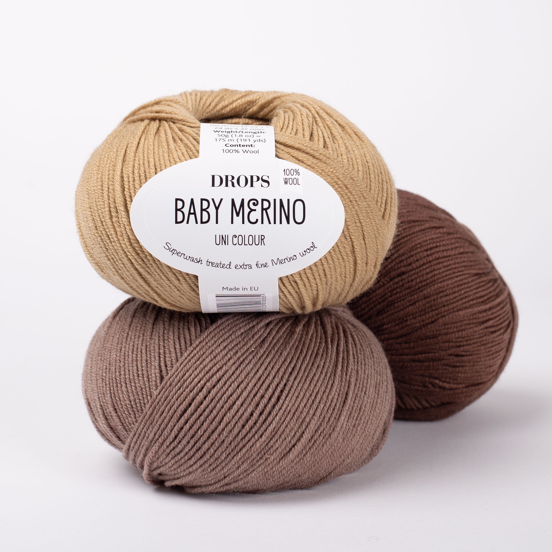 Gomitoli DROPS Baby Merino in lana merino extrafine superwash Gomitoli DROPS Baby Merino 100% lana merino extrafine superwash con composizione visibile in etichetta
